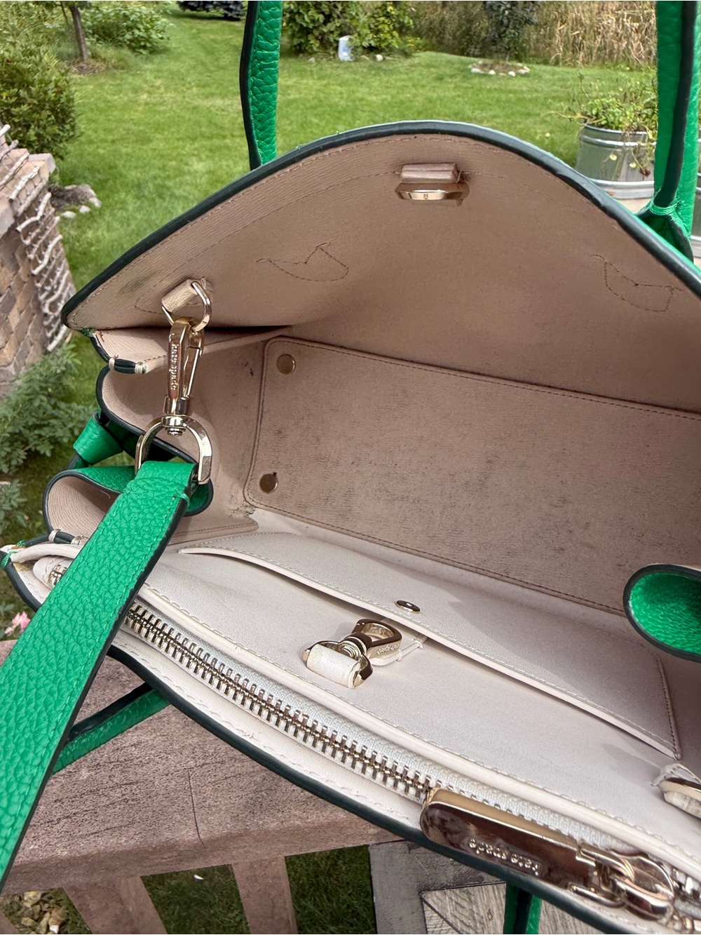 GUC Kate Spade New York Knott Satchel Bright Green Pebbled Leather Crossbody Bag - Picture 11 of 12